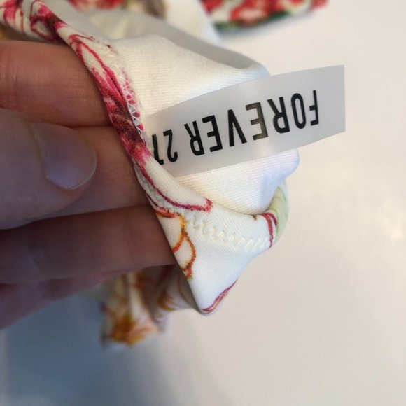 NWOT Forever21 Tropical One-Piece - Size S - Picture 6 of 7